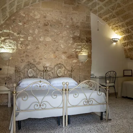 Bed & Breakfast La Vecchia Corte 4*