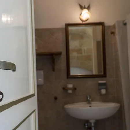 La Vecchia Corte Bed & Breakfast 4*