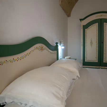 La Vecchia Corte Panzió 4*