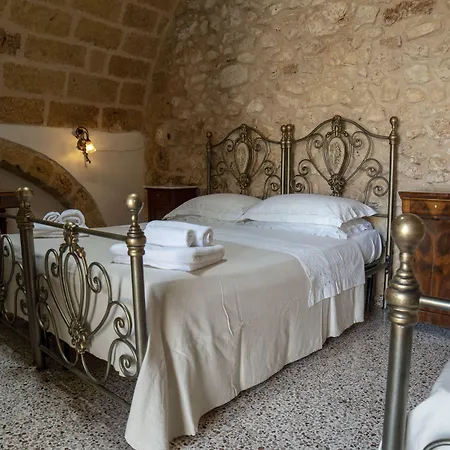 La Vecchia Corte טריקאסה