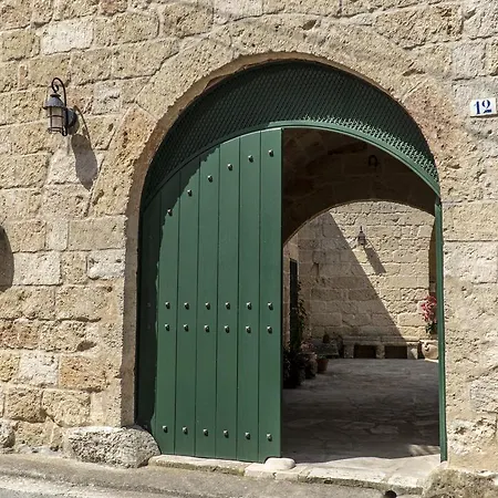 Bed & Breakfast La Vecchia Corte 3*